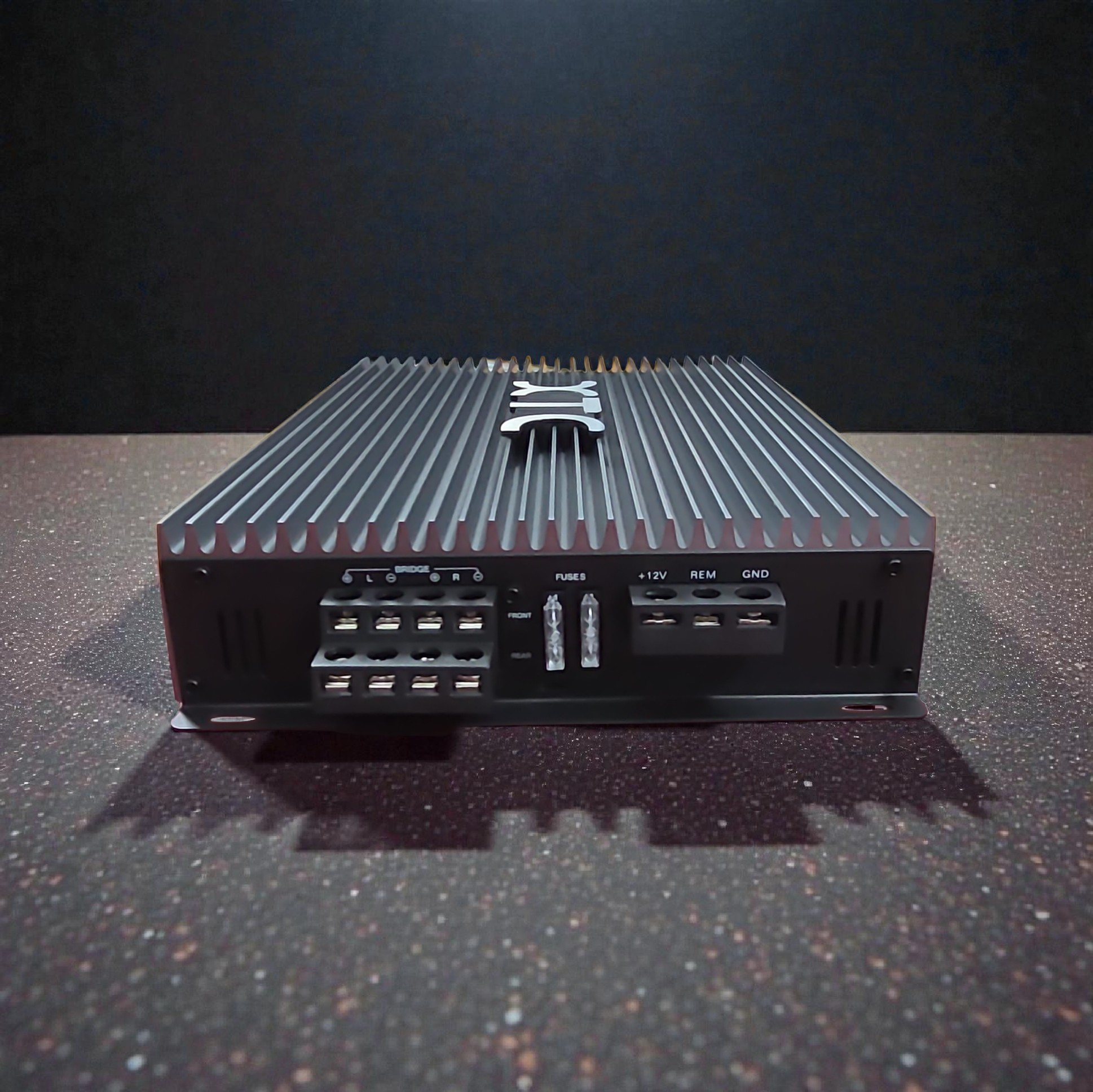 XTC AMPLIFIER XT29000.4 TOY SERIES | WOE -World of Electronics